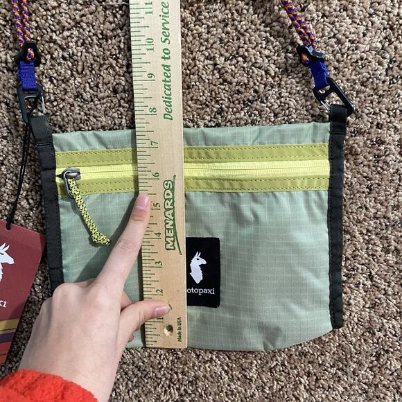 Cotopaxi Lista 2L Lightweight Crossbody Bag Unisex OS NWOT - Picture 8 of 8